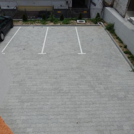 Apartments Center Kg Kragujevac Esterno foto